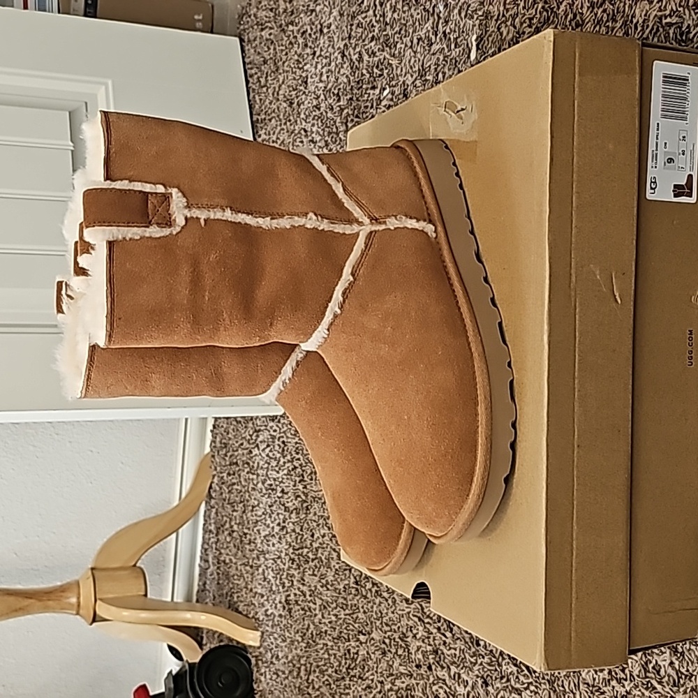 NWT Ugg Boots